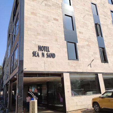 Hotel Sea N Sand - Berries Group ディガ エクステリア 写真
