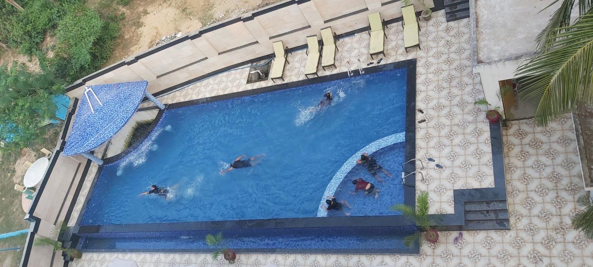Hotel Sea N Sand - Berries Group ディガ エクステリア 写真